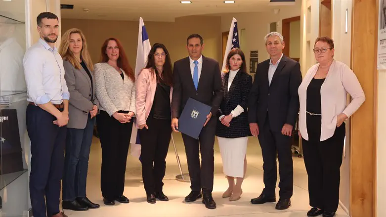 החתימה על ההסכם