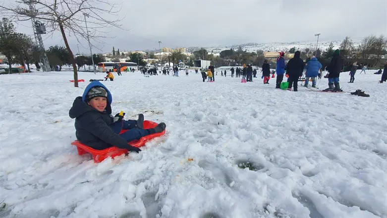 Snow in the Binyamin region