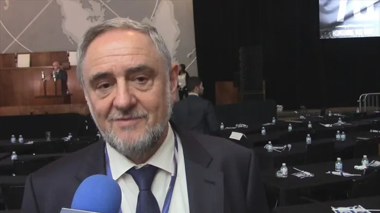 רוברט זינגר