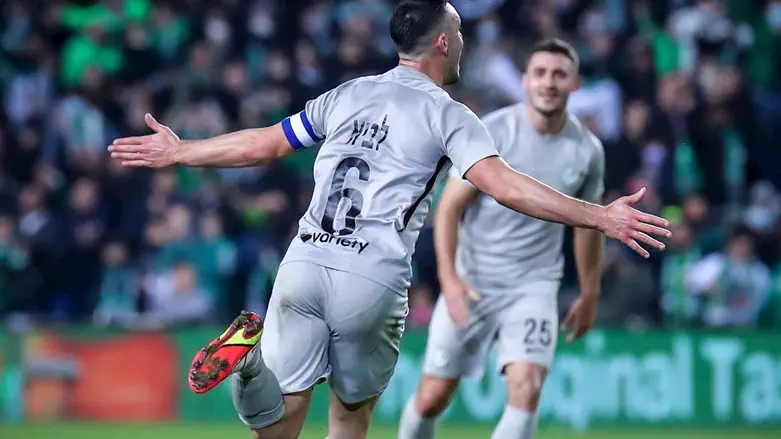 נטע לביא חוגג שער בכורה העונה