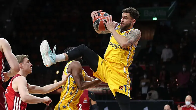 ווילבקין הערב מול הגרמנים. היחיד שניסה