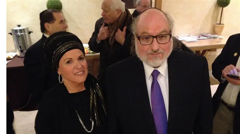 Jonathan and Esther Pollard at conference