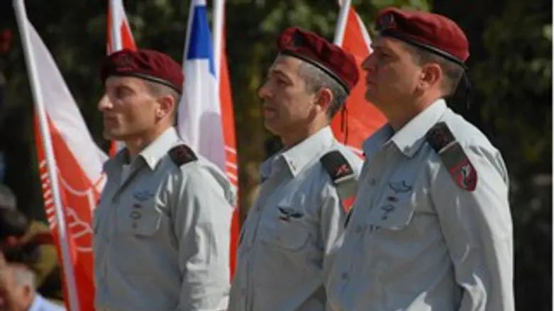 הפיקוד בחטיבת הצנחנים