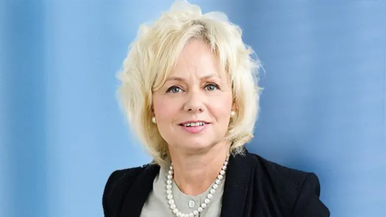 Гали Бахарав-Миара