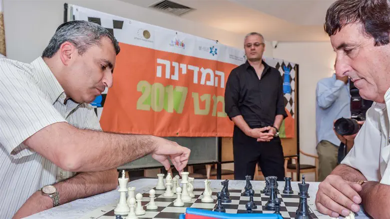 יו"ר האיגוד באחד על אחד עם השר אלקין
