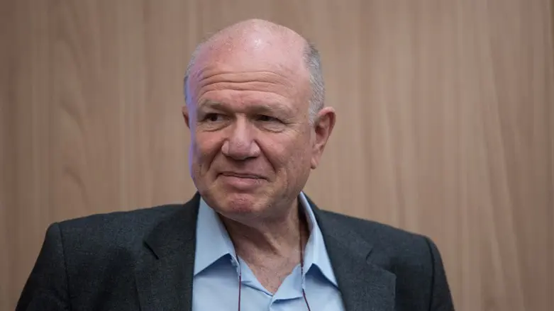 Неемия Штраслер