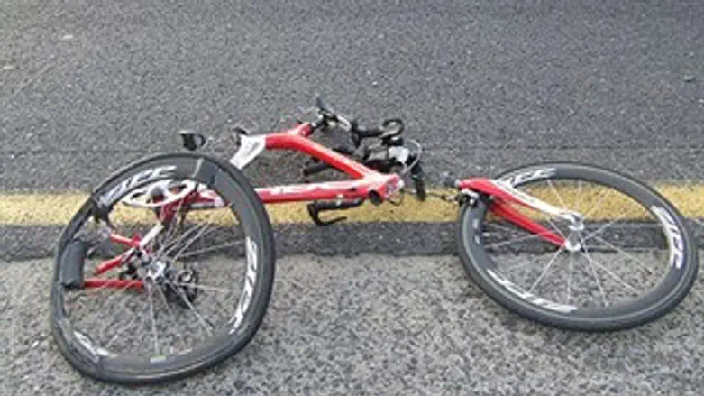 אופניו של גיא תמרי לאחר התאונה