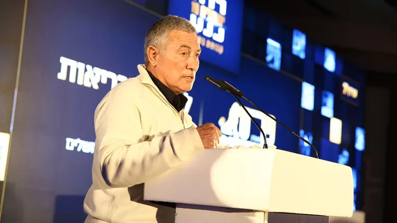 דורון אלמוג