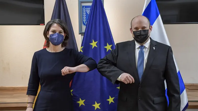 Анналена Бербок и Нафтали Беннет