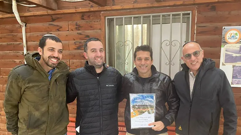 שיקלי באבני חפץ
