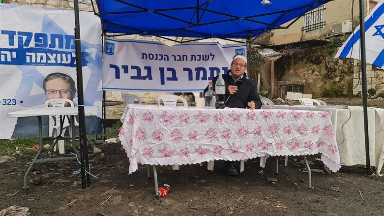 בן גביר חזר ללשכתו בשמעון הצדיק