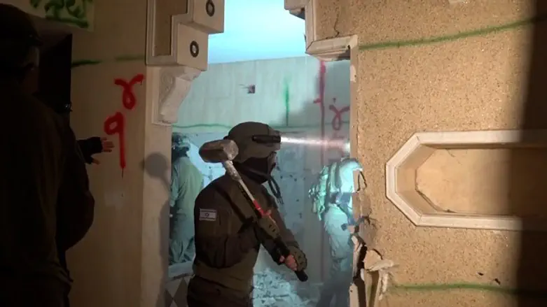 Снос дома, в котором жил террорист, убивший Иегуду Диментмана (הי"ד)