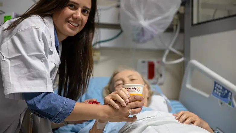 מתנדבת לב חב"ד