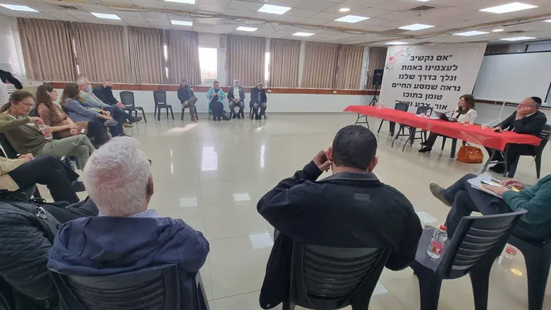 השקת השדולה