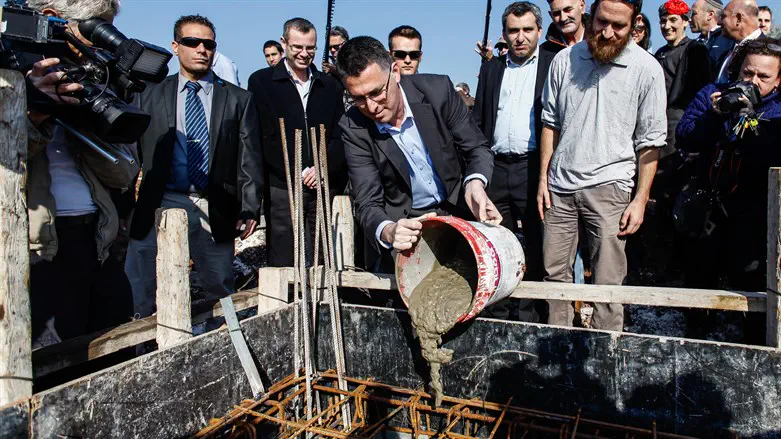 סער עם מנהיגי ההתיישבות