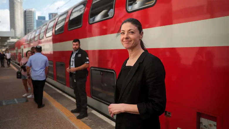 שרת התחבורה מרב מיכאלי