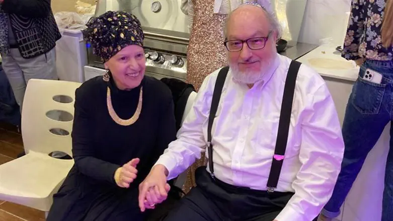 יהונתן פולארד ורעייתו