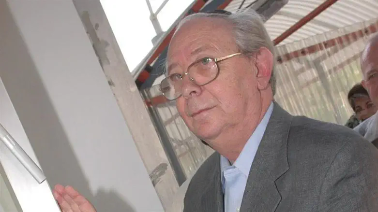 פרופ' צבי שפירר ז"ל