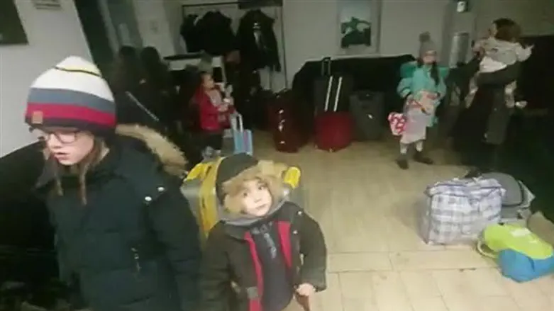 Украинские евреи прячутся в Доме Хабада