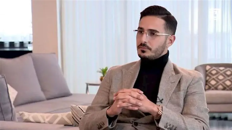 נוכל הטינדר שמעון חיות