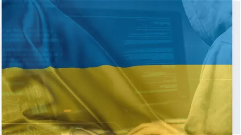 כולם מנסים את הכלים התוקפניים ביותר