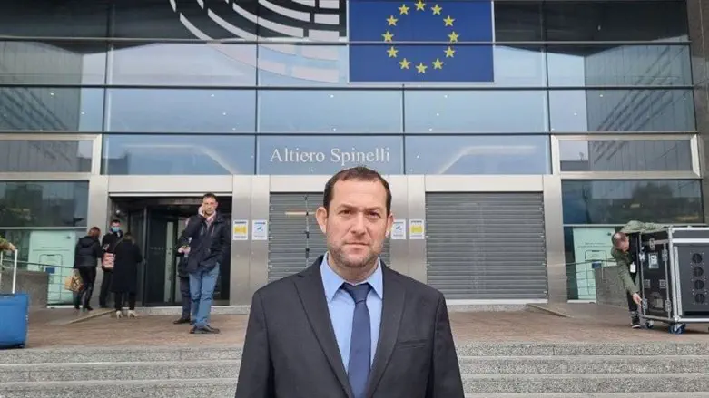 יוסי דגן בבריסל