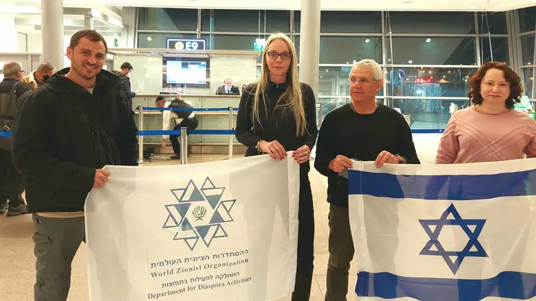 חברי המשלחת שיצאה לפולין