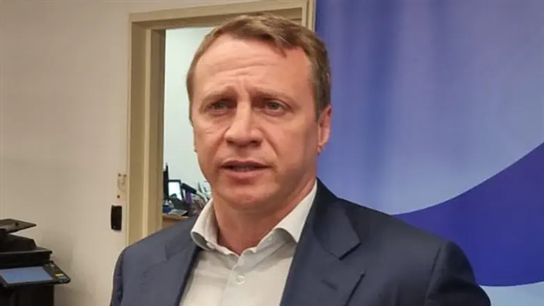 Йоэль Развозов