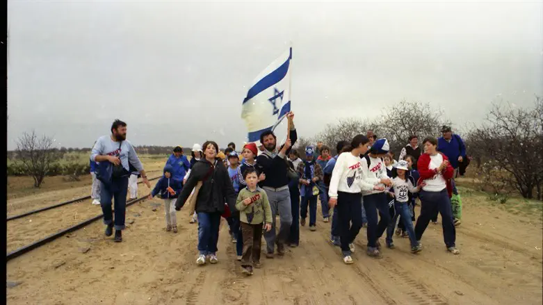 מתוך הסדרה סיני