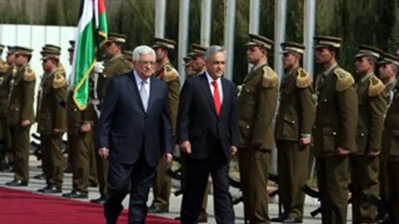 דורשים מדינה