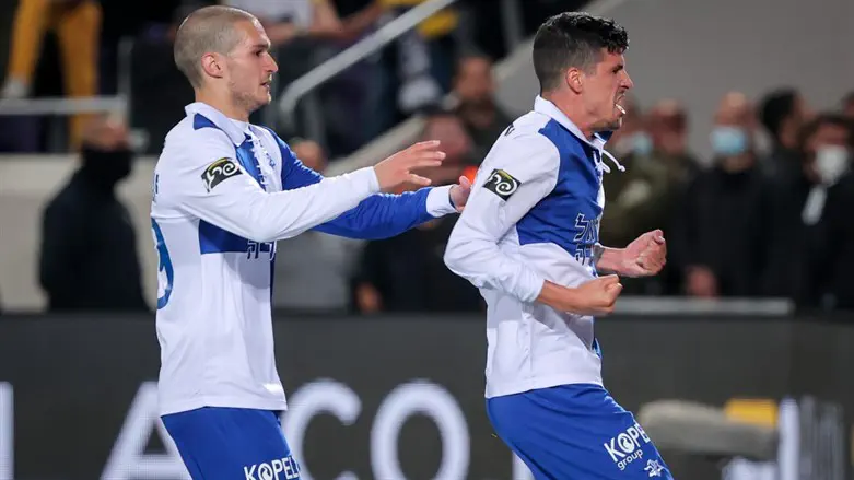 החלוצים הסרבים של מכבי חוגגים הערב מול בית"ר