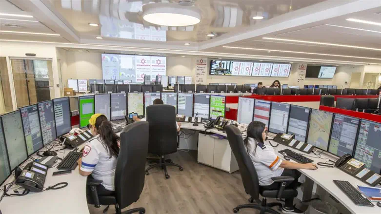 Magen David Adom call center