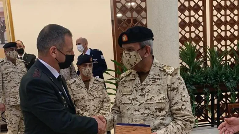 Авив Кохави в Бахрейне