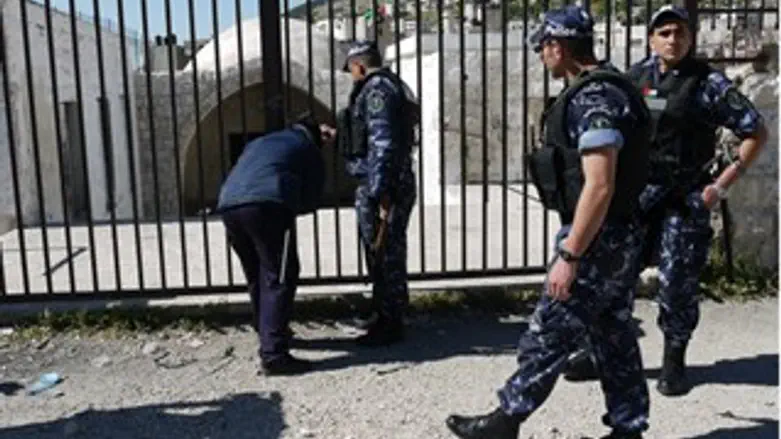 קבר יוסף ערב החג