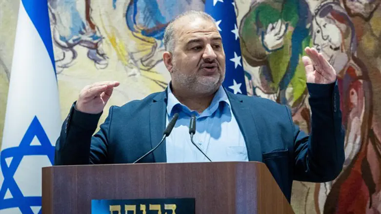 Мансур Аббас