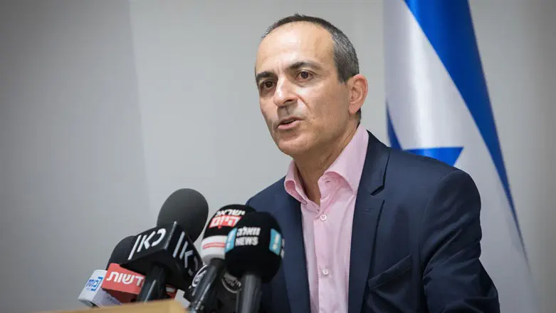 רוני גמזו