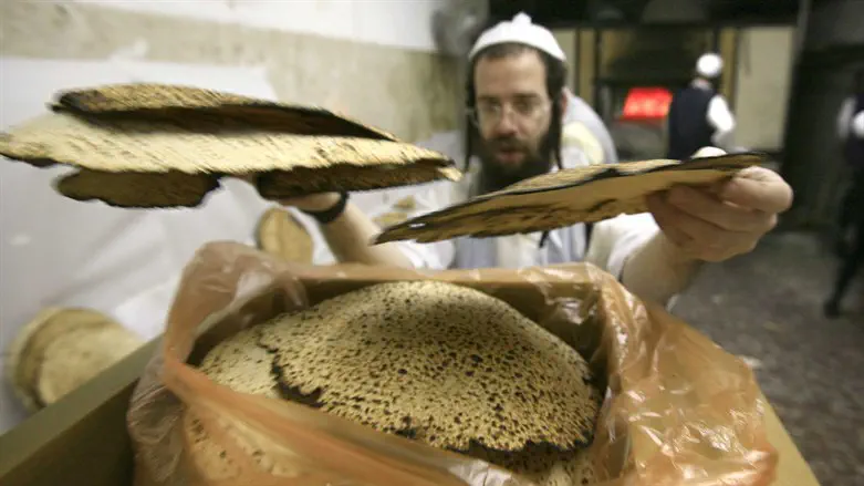 Baking matzah