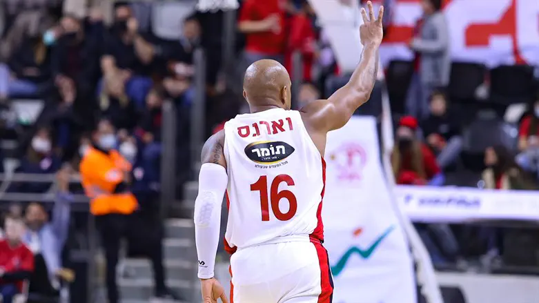 וארגס. מעל כולם