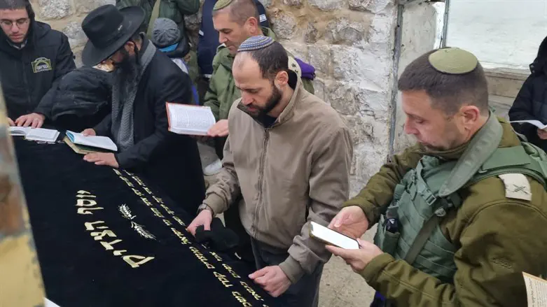 קבר יוסף הלילה