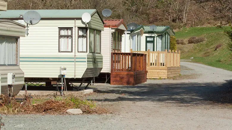 Caravans (illustrative)