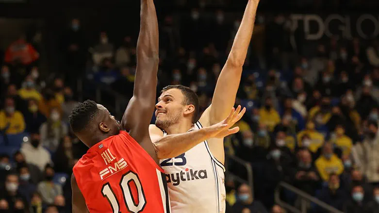 אנטה ז'יז'יץ' מול מילאנו, הערב