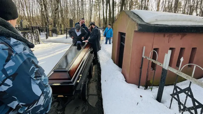 הלווית היהודי