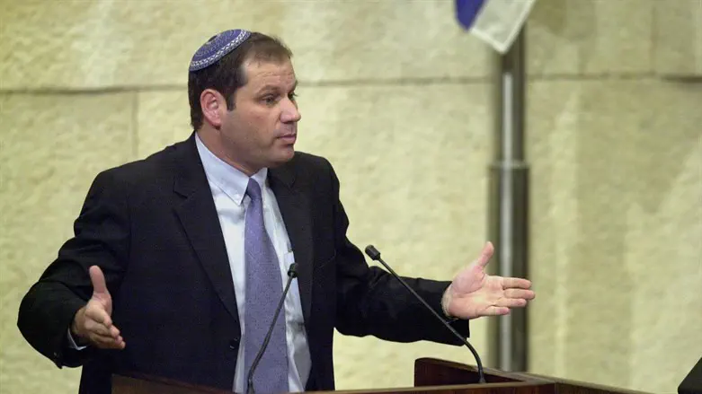 נחום לנגנטל