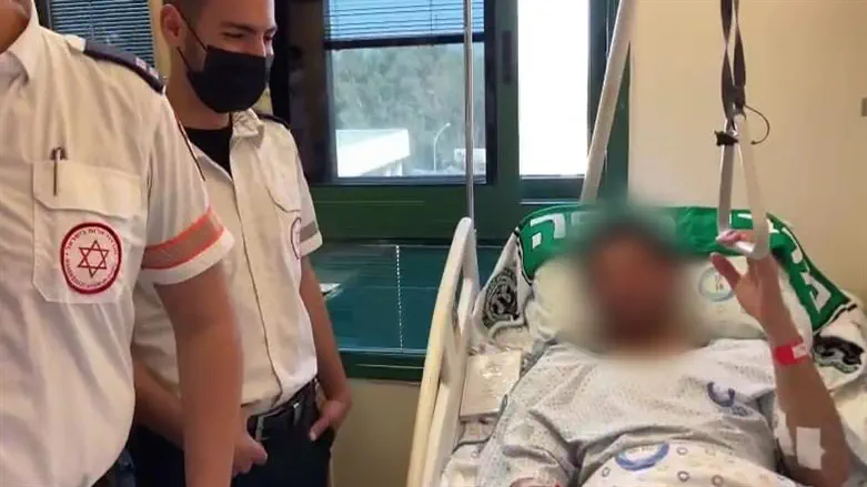 מבקרים את הפצועים