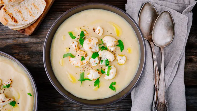 מרק כרובית קרמי