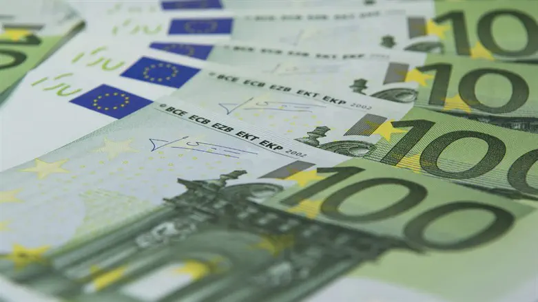 Money (illustration)