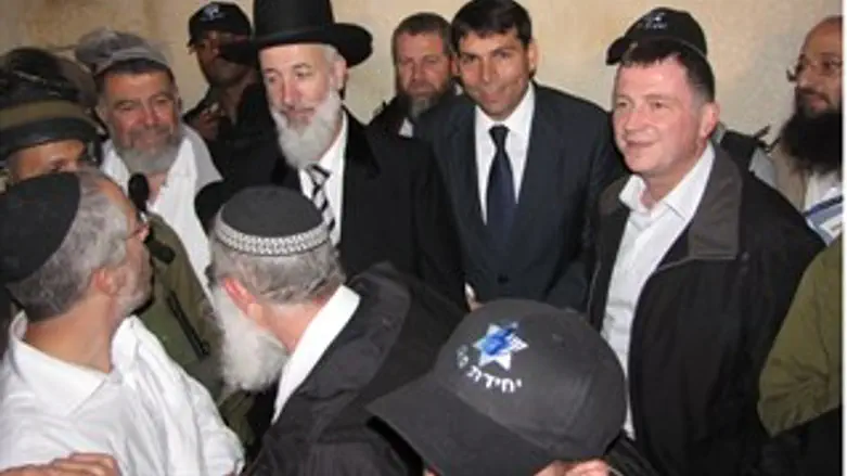 עלייה המונית הלילה