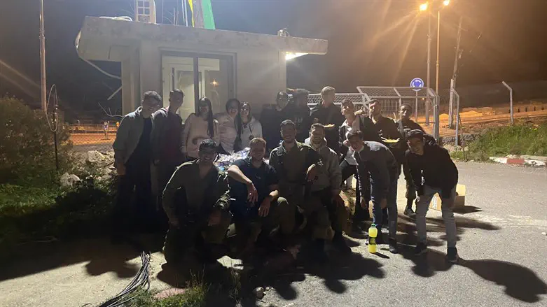 נוער אבני חפץ