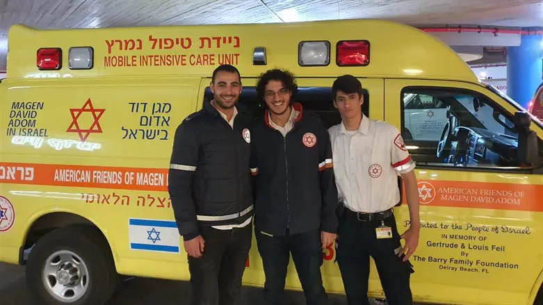 Ido Edelheit (right)