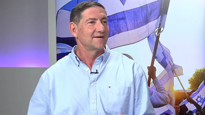 עו"ד יצחק לקס, יו"ר קרן קהילות
